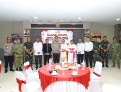 Kapolda Sulsel Sambut Kunjungan Pastoral Uskup Umat Katolik TNI dan Polri