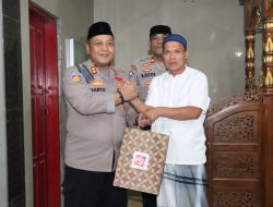 Polisi Bersama Masyarakat, Kapolres Jeneponto Safari Subuh di Bontoramba